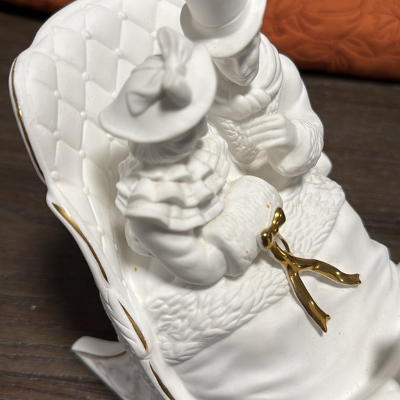 The Lenox White Christmas Music Box - Picture 7 of 12